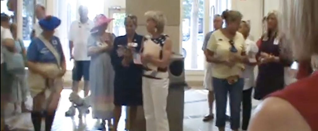 Rally in support of the U.S. Post Office in downtown New Bern, NC in July 2011. (Image by Wendy Card)
