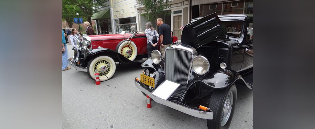 Antique Car Show in Downtown New Bern NC