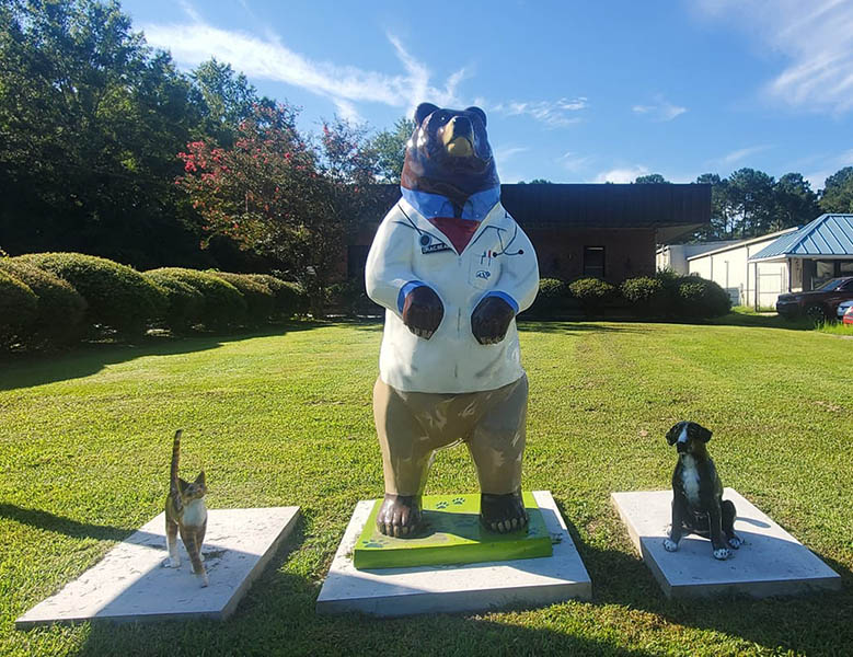 Animal Care Center Veterinary Hospital's Bear Town Bear and cat and dog sculptures (Monica)