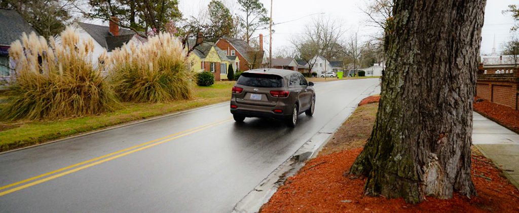 The City of New Bern has agreed to decrease the speed limit along a portion of National Avenue from 35 mph to 25 mph after residents petitioned the city over safety concerns.