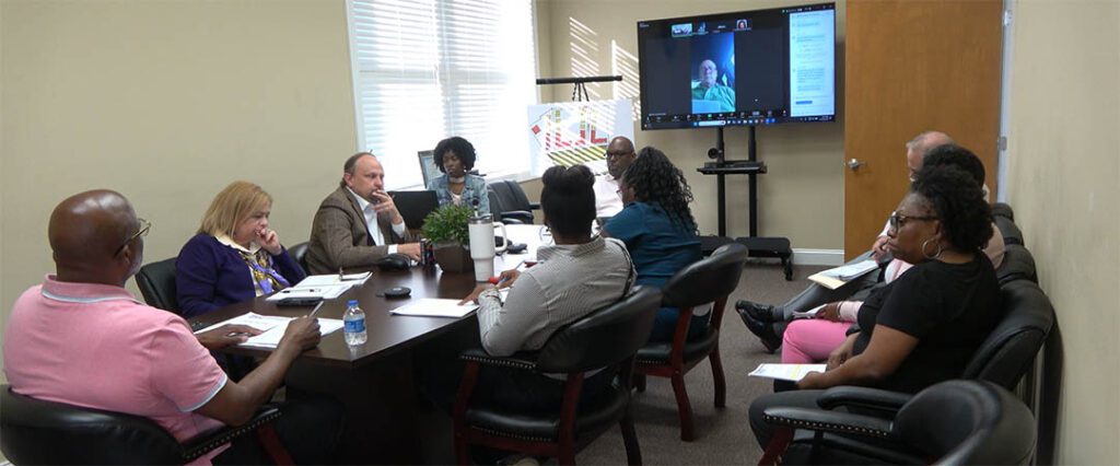 Meeting of the New Bern Housing Authority Board of Commissioners (Photo by Wendy Card)