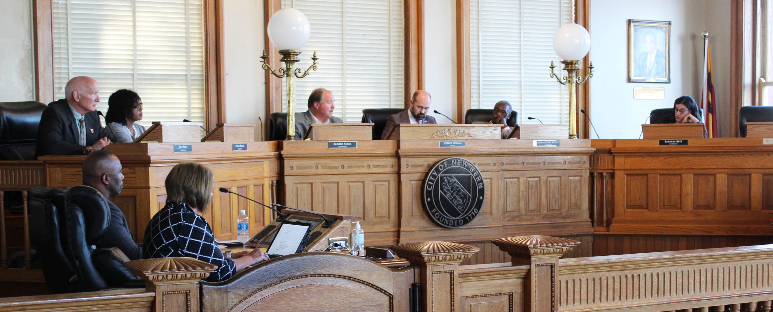 New Bern Board of Aldermen meeting (Photo by Wendy Card)