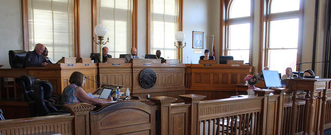 New Bern Board of Aldermen meeting on May 13, 2025 at City Hall. (Photo by Wendy Card)