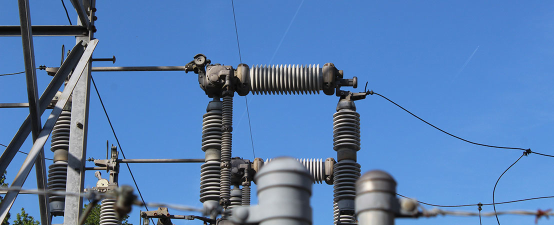 Electric substation (Photo by Wendy Card)