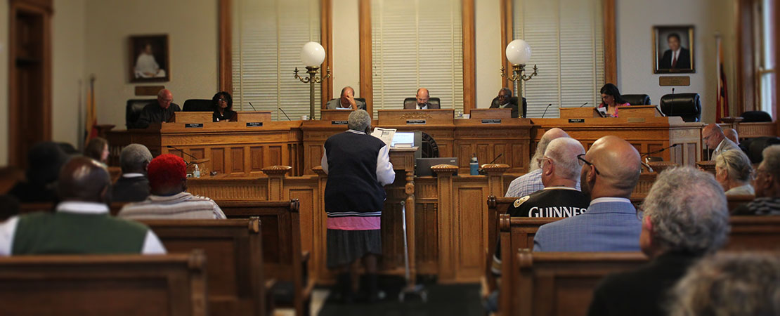 City aldermen meeting on Oct. 14, 2025 in New Bern, NC. (Photo by Wendy Card)