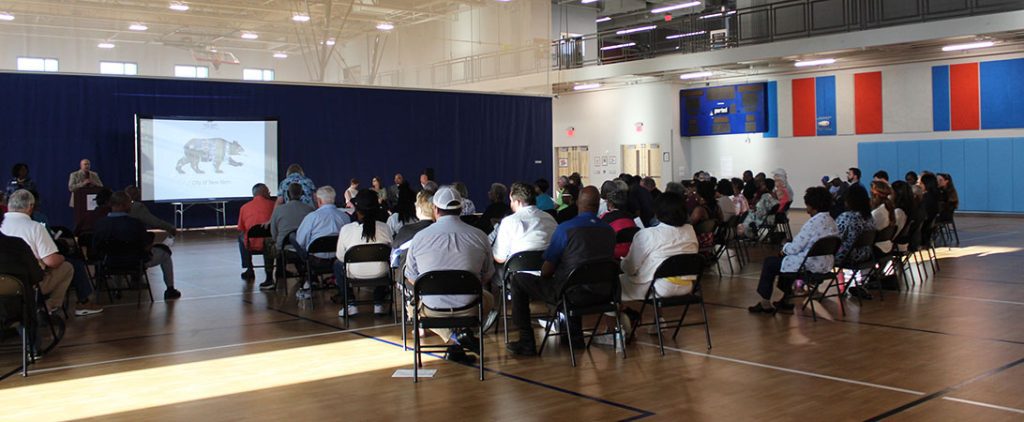 Board of Aldermen meeting on May 15, 2025 at Stanley White Recreation Center in New Bern, NC. (Photo by Wendy Card)