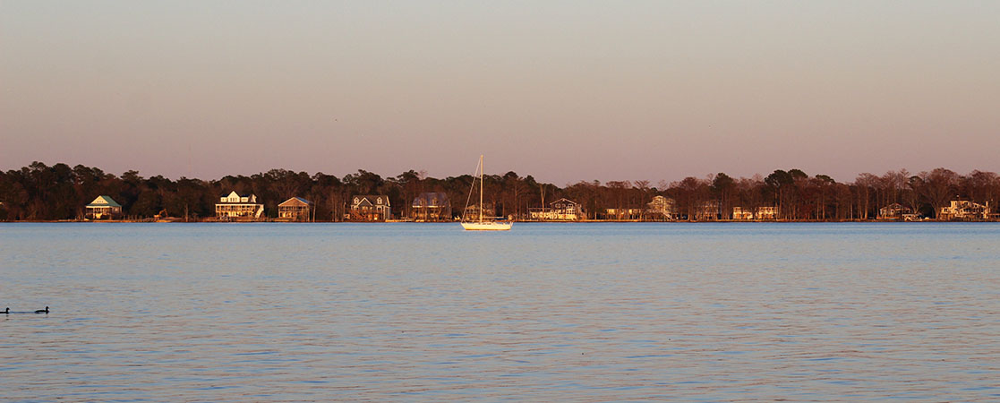 Neuse River in New Bern, NC. (Photo by Wendy Card)