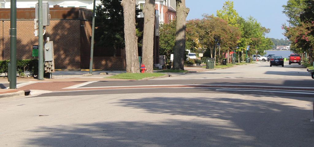 Intersection of Craven and Pollock streets in New Bern, NC. (Photo by Wendy Card)