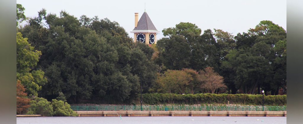 Clocktower at New Bern City Hall (Photo by Wendy Card)