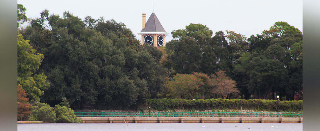 Clocktower at New Bern City Hall (Photo by Wendy Card)