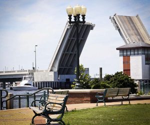 Alfred Cunningham Bridge