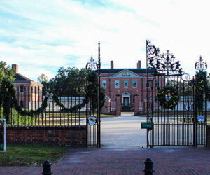 Candlelight at Tryon Palace