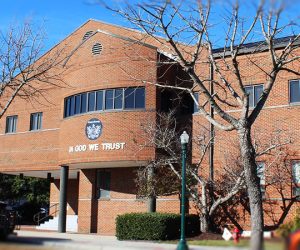 Craven County Administration Building in New Bern, NC (Photo by Wendy Card)