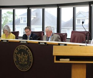 Craven County Board of Commissioners meeting. (Photo by Wendy Card)