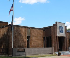 Craven County Tax Office and Register of Deeds. (Photo by Wendy Card)