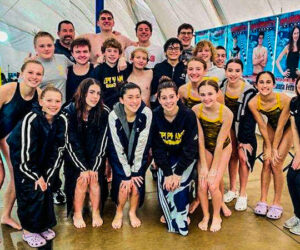 Epiphany Men's and Women's Varsity Swim Teams