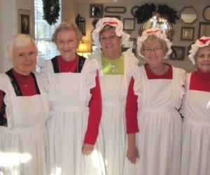 Holly and Ivy Holiday Homes Tour