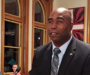 Marvin Williams, photo at Aldermans meeting