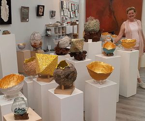 Michaelé Artist in Glass and Clay