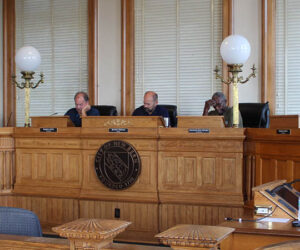 Alderman Rick Prill of Ward 1, Alderman Hazel Royal of Ward 2, Alderman Bobby Aster of Ward 3, Mayor Jeffrey Odham, Alderman Johnnie Ray Kinsey of Ward 4 and Alderman Barbara Best of Ward 5 in the courtroom at City Hall in downtown New Bern taken on Aug. 2, 2024. (Photo by Wendy Card)