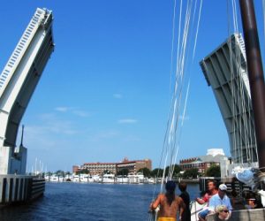 Boating New Bern NC